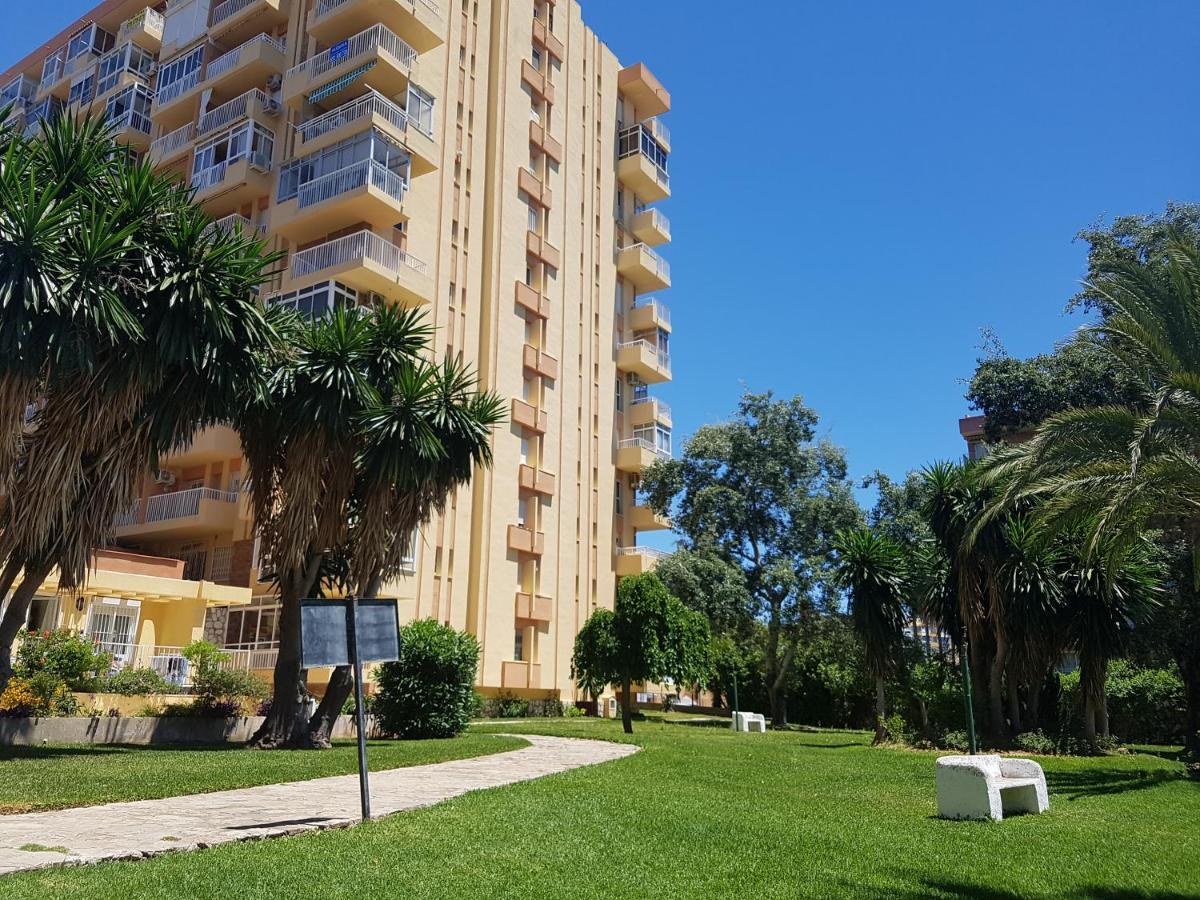 Coqueto apartamento en Benalmádena Costa Apartment Bagian luar foto